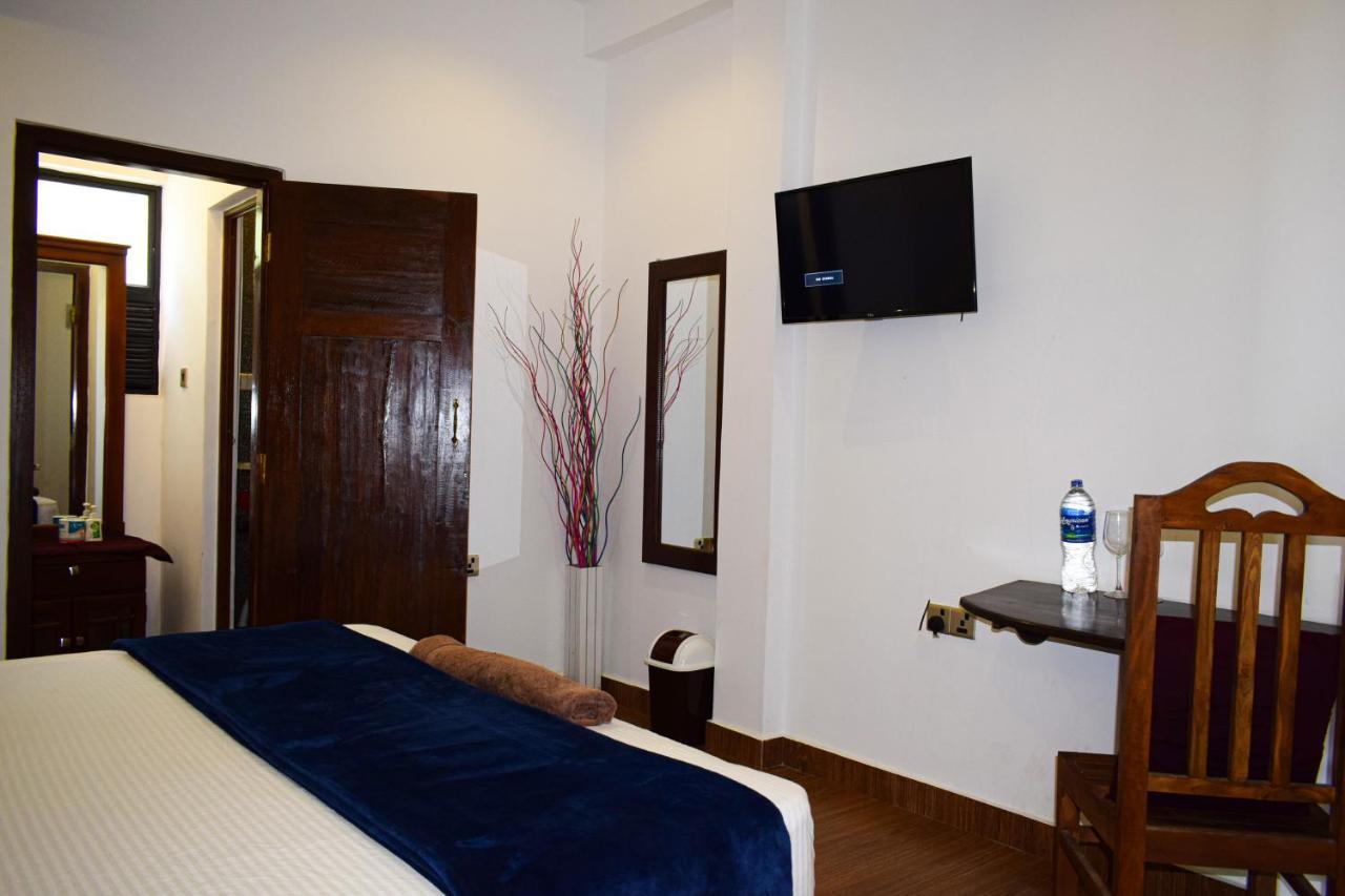 Alffa Guest Inn Trincomalee Exterior photo